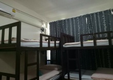 Кровать в общем номере в First Inn On Nut - Hostel