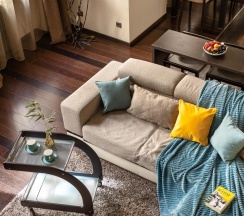 3-комнатные апартаменты студия Таврическая ул., 11 в MyHome YourHome (МайХоум ЙоХоум) на улице Таврическая