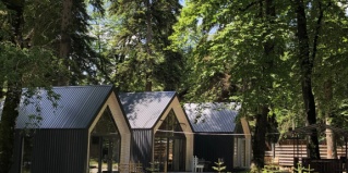 Зеленчукский район: Турбаза Elki Domiki