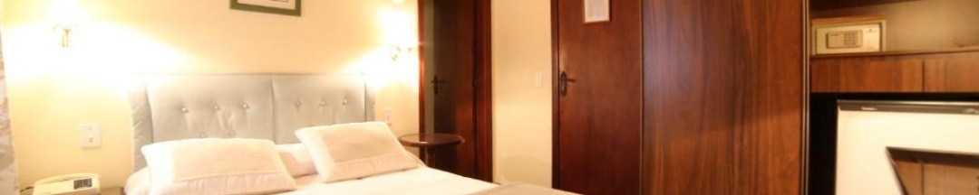 Четырёхместный номер Standard в Europa Hotel