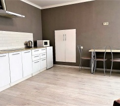 ул. Большая Манежная, 13-В в Megapolis