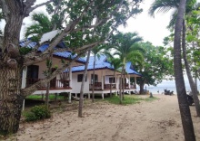 Бунгало beachfront в O'chai Bungalows