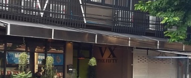 Кровать в общем номере двуспальная кровать в VX The Fifty - Hostel