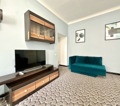 2ух комнатная квартира. пр. Невский д.63 в Goodrest