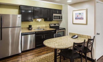 Четырёхместный люкс в Hawthorn Suites by Wyndham Orlando International Drive