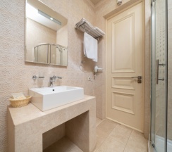 Стандартный двухместный номер с двуспальной кроватью в Alhambra