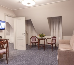 Люкс "Джуниор" мансардный в Медея