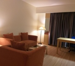 Люкс Deluxe в OYO 666 D' Grande Hotel Batam