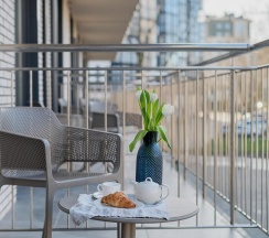 Номер улучшенный с 1 двуспальной кроватью в GreenGate Hotel&SPA