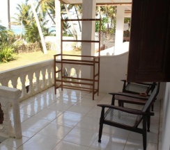Двухместное шале двуспальная кровать в Jaga Bay Resort