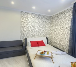 Апартаменты с балконом и с красивым видом из окна в Апартаменты Appartement De Luxe Дуэт