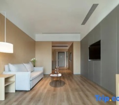 Семейный люкс в Zhengzhou East Railway Station Crossing Hotel