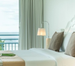 Люкс с балконом в Cera Resort Chaam