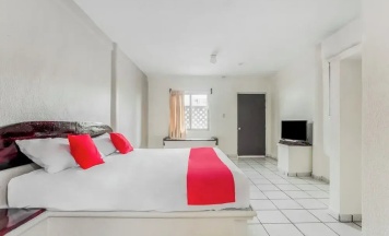 Двухместный номер Superior двуспальная кровать в OYO Hotel Jaguar