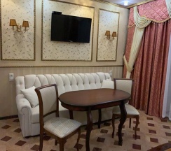 Полулюкс. в Дилижанс