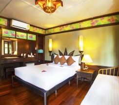 Бунгало Superior с балконом в Курортный отель The Fair House Beach Resort & Hotel