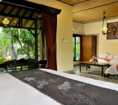 Четырёхместное бунгало в Hidden Paradise Cottages