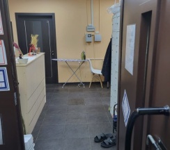 Кровать в общем номере (мужской номер) в Хона