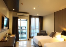 Номер Premium с видом на город в Crystal Suites Suvarnabhumi Airport