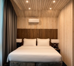 Коттедж двухэтажный в Sheraton Skypoint Luxe Hotel