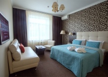 Junior Suite (полулюкс) с кроватью «KING SIZE» в Бардин