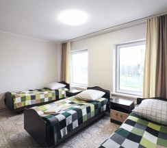 Трёхместный номер без удобств №1 в Кедр Золотой