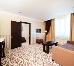 Семейный полулюкс в Хаят