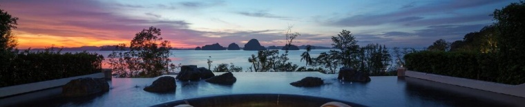 Вилла с 2 комнатами с видом на море двуспальная кровать в Banyan Tree Krabi