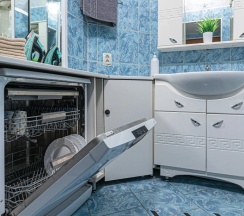 Апартаменты с 3 комнатами с красивым видом из окна в Rooms4Rent