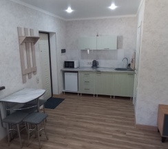 Коттедж с мангальной зоной в ГуамкаЮг