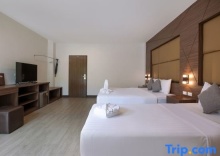 Трёхместный номер Deluxe в The Bell Airport Phuket Hotel