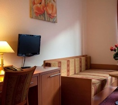 Двухместный номер Standard с балконом двуспальная кровать в Hotel Orion Berlin