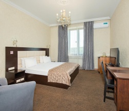 Номер улучшенный №209 в Hotel central
