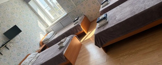 4-местный номер стандарт с 4 односпальными кроватями №8 в Колос