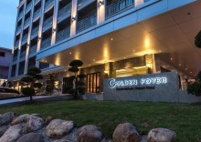 Семейный номер Deluxe в Golden Foyer Suvarnabhumi Airport Hotel