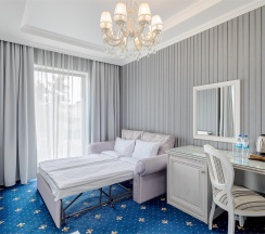 Джуниор сюит с балконом в Лермонт