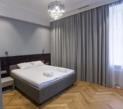 Улучшенный люкс с кроватью размера "king-size" в ITALYANSKAYA 29 Hotel
