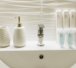 Дом в хвойном лесу в Хвоя