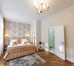 Джуниор с террасой в Grig`s Hotel