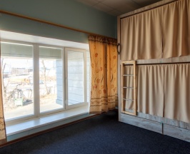 Спальное место в 6 местном номере для женщин в Nice Hostel