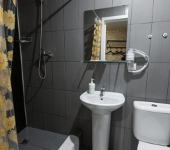 Двухместный номер Comfort двуспальная кровать в Домна