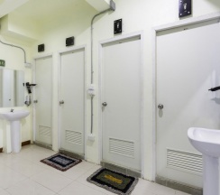 Двухместный номер Premium двуспальная кровать в OYO 928 Leaf Hostel