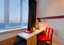 SMART Супериор с одной кроватью с видом на море в Azimut сити отель Владивосток