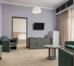 Люкс студия с 3 комнатами в Самшитовая роща