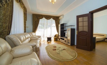 Двухместный люкс с 2 комнатами двуспальная кровать в Арстаа