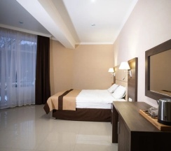 Номер Улучшенный Стандарт №25 с балконом в Орлиное гнездо