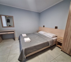 "НЕБО 2" Трехместный Комфортный номер с кроватями TWIN/DBL и одноместным диваном на 1 этаже в ГД "Цитрус" в Цитрус