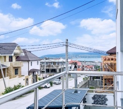 Дом 110кв.м. с 3 спальнями, кухней гостиной и 2 санузлами, вмещает до 9 человек в Villa Harizma