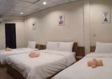 Четырёхместный номер Standard в Double D Rooms & Cafe