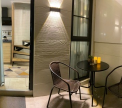 Домик у бассейна в Loft